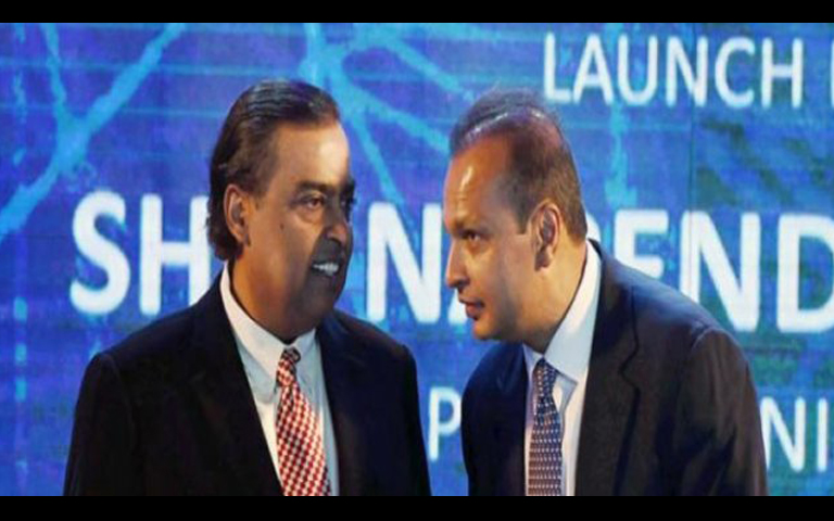 Mukesh ambani helps brother anil for clear Rs 453 crore Ericsson dues