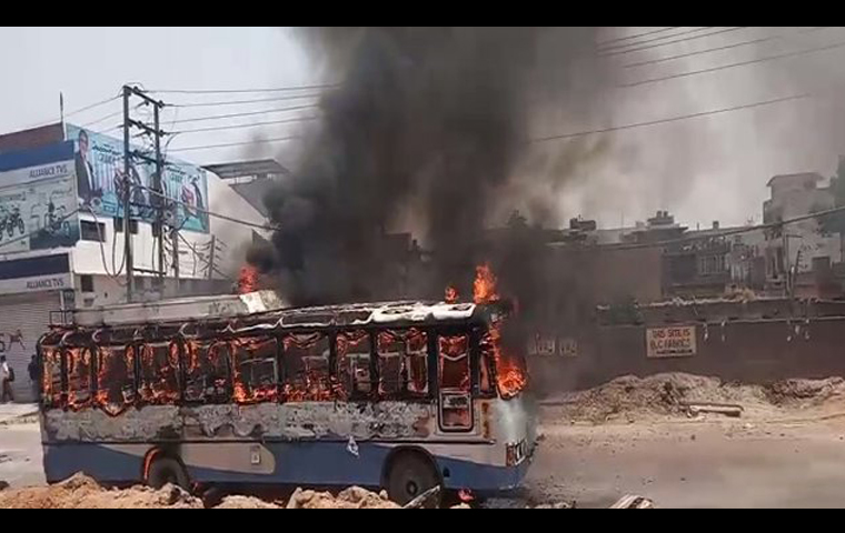 bus burnt in ludhiana