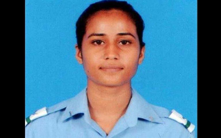 daughter-of-tea-seller-tops-indian-air-force-academy