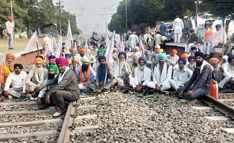 Farmers-rail-roko-protest-farmers-to-hold-4-hour-protest-at-12-pm