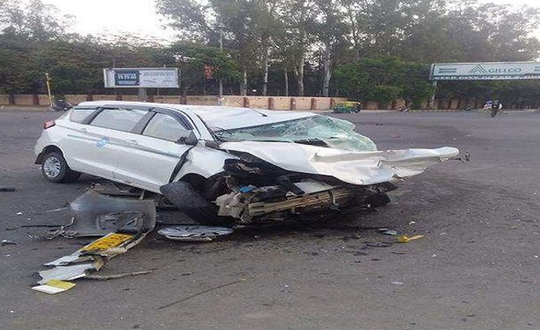 Deadly-collision-between-Mercedes-and-ertica-in-Mohali