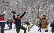 Manali-gets-crazy-crowds-of-tourists-after-covid